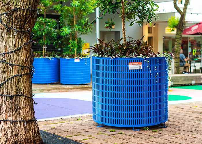 Frame Planter, tailored round 1000x800mm, in Bondi Blue with Slot perforation and adjustable feet.