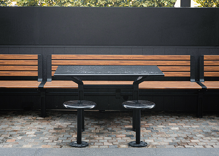 Aria Seat (CMA1), Aria Table (CMA6) and Cafe Stool (S1) in aluminium Spotted Gum and Textura Night Sky.