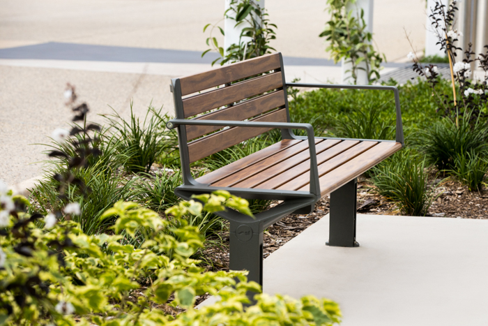 Aria Seat (CMA1) 3-seater with battens in aluminium woodgrain Spotted Gum, Textura Woodland Grey frame.