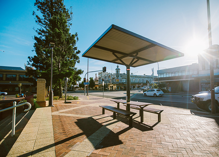 ChillOUT Tree (CT1, 2900mm) powered with Colorbond roof in Windspray. With Aria DDA setting (CMA6-DDA, CMA4) with aluminium Spotted Gum battens. Textura Monument frames.