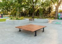 Mall Platform (CMM9) with aluminium woodgrain battens in Spotted Gum, Textura Monument frame.