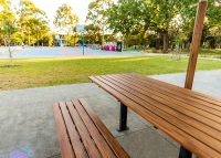 Park DDA Setting (PT9-DDA, PB5-DDA) with Spotted Gum battens, Textura Monument frame.