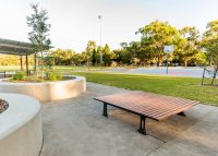 Mall Platform (CMM9) with aluminium woodgrain battens in Spotted Gum, Textura Monument frame.