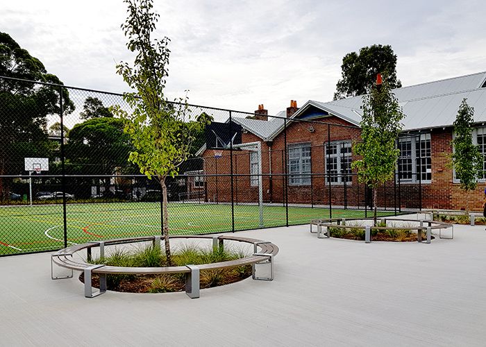 Tailored circular benches for the upgraded Homebush West campus.