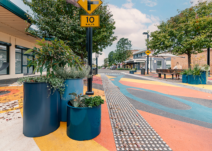 Tailored Frame Planters (PT3) round with panels in Deep Ocean, Wedgewood and custom Nowra Teal.