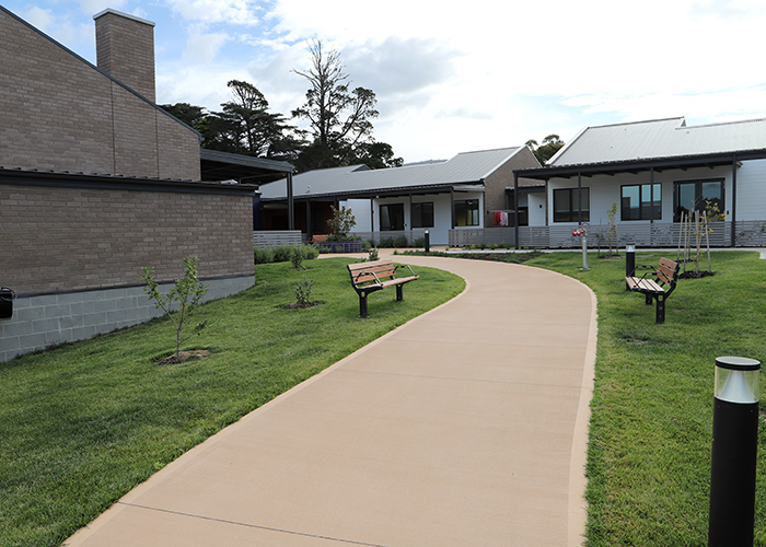 Park DDA Seats (PS7-DDA) with aluminium woodgrain Spotted Gum battens, Night Sky frames.