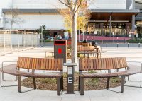 Linea VT Curved Seat (LVS10-C) and PowerMe side table with device charging.