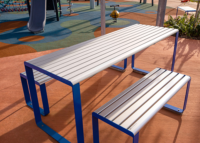 Linea DDA Table (LIT10-DDA, 2100) with Bench (LIB6, 1800) anodised aluminium battens, Jaybird Blue frame.