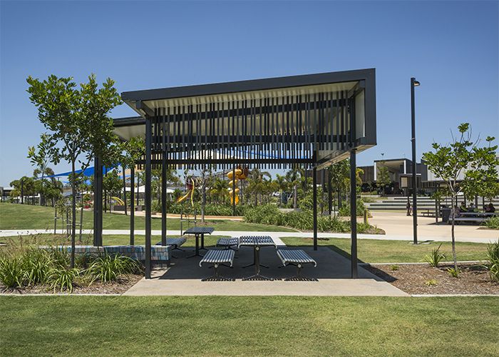 Classic Galleria Settings with aluminium battens. Photo: Image by Design Photography