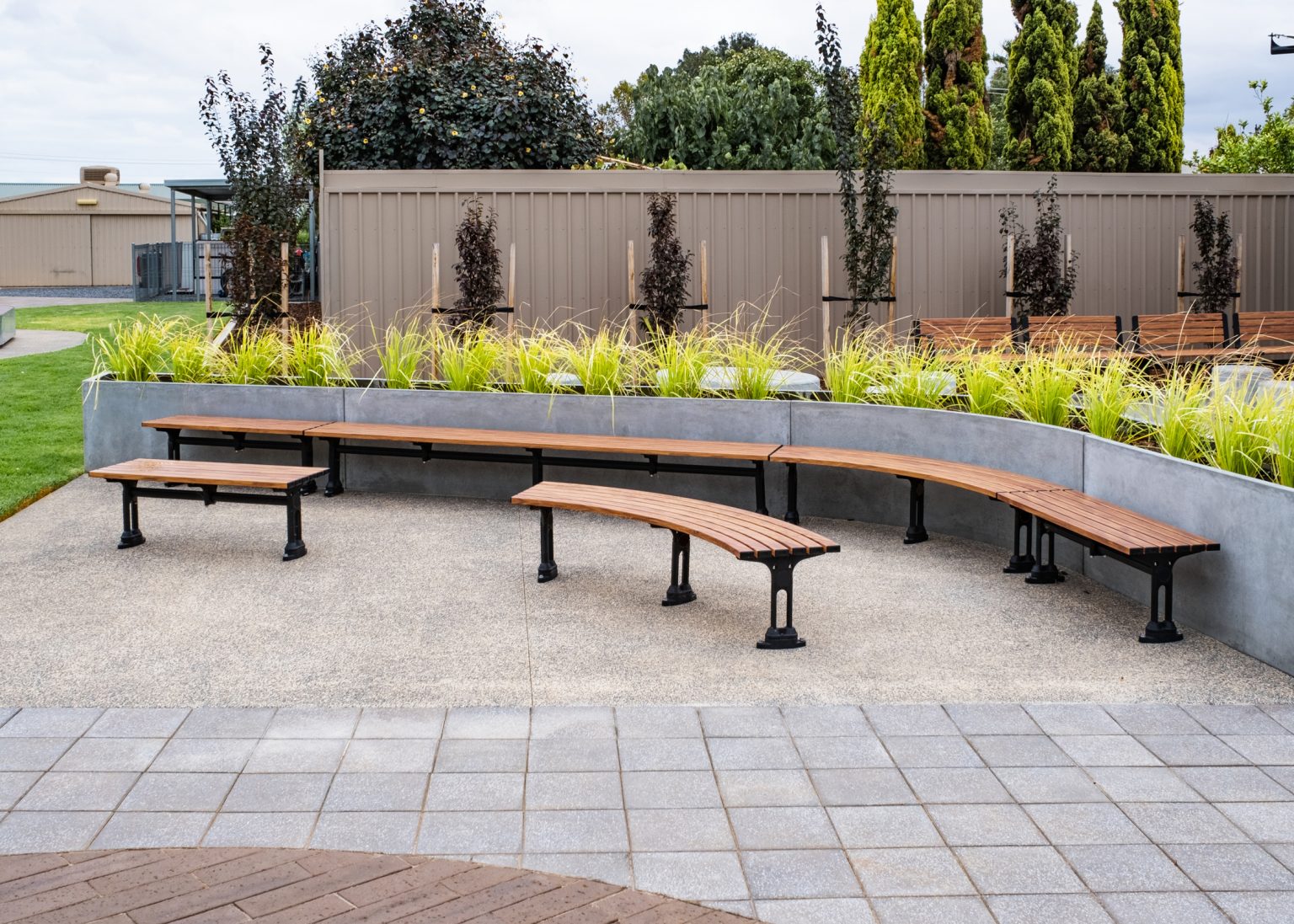 Mall Slim Benches (CMM8) and Mall Curved Slim Benches (CMM8-C).