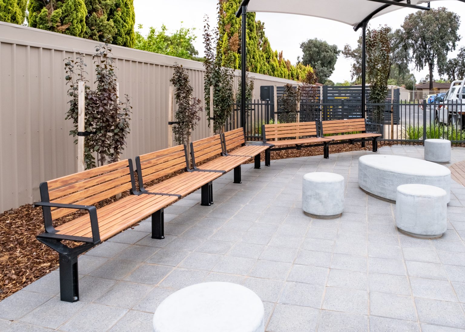 Aria Seating System (2S-2S-2S-2S-C45-3S-3S), aluminium Spotted Gum battens, Textura Night Sky frame.