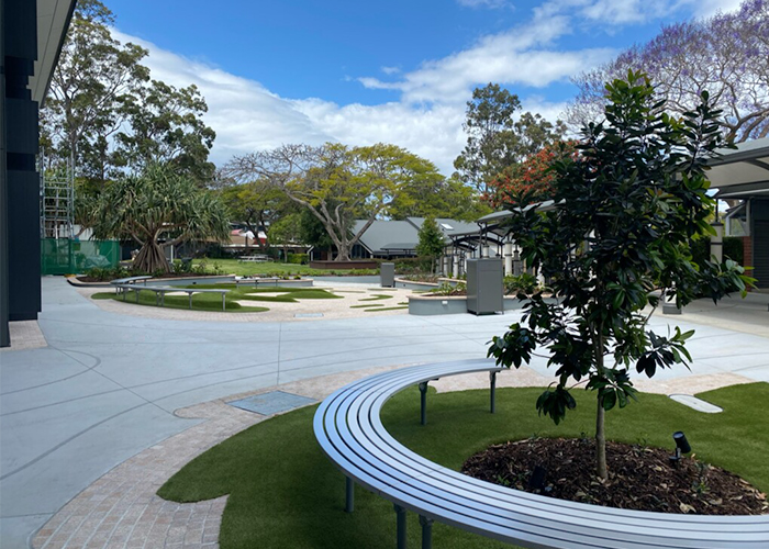 Mall Curved Slim Benches (CMM8-C) with tailored powdercoated battens. Photo: Endemic Landscapes.