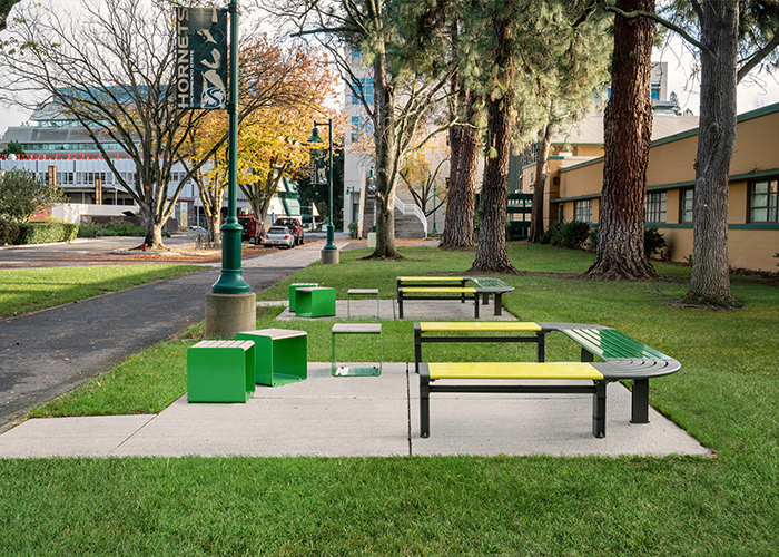 Aria Seating System (CMA4 C-shape) and Linea Cube (LIC6) in Shamrock, Viper, Lycra Strip Green, Woodland Grey, Beach Oak Grey.