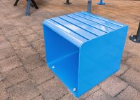 Linea Cube (LIC6) in Bondi Blue.