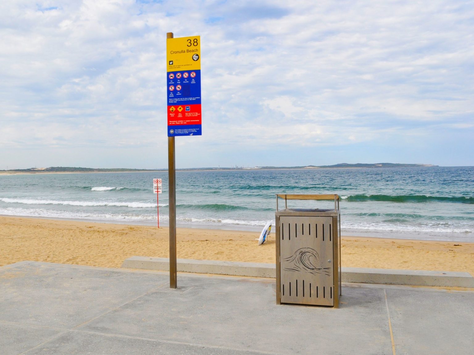 Frame Bin Enclosure (240L) in Stainless 316 with Tailored Laser-cut Panels